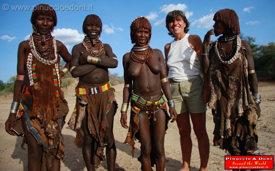 Ethiopia - Hamer con le quali abbiamo socializzato - 5.jpg